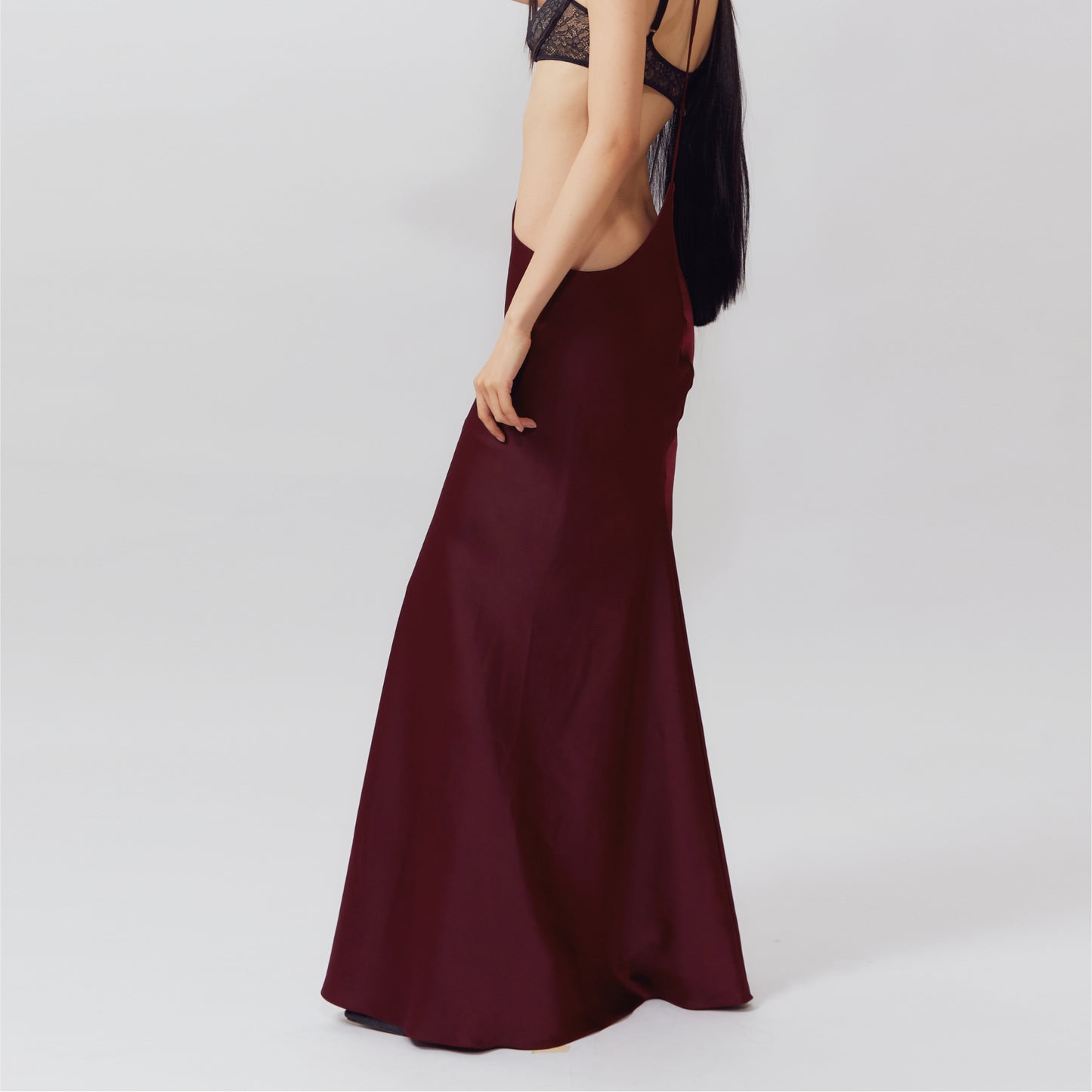 WINÉ HALTER DRESS